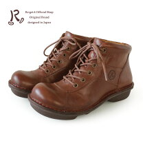 つま先が丸く上に反っている靴のイメージ画像