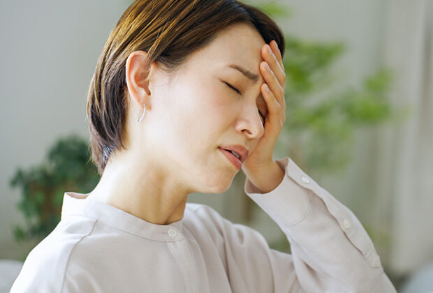 原因不明の突然の頭痛。のイメージ画像