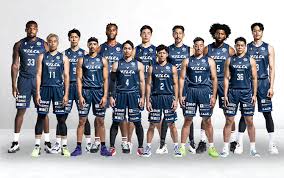 損をしているスポーツ選手のイメージ画像