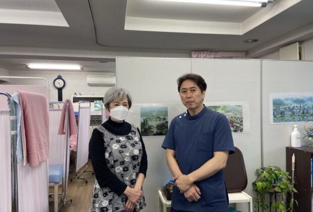 K様７０代女性　左膝外側の痛み（原因は別の所に存在する）のイメージ画像